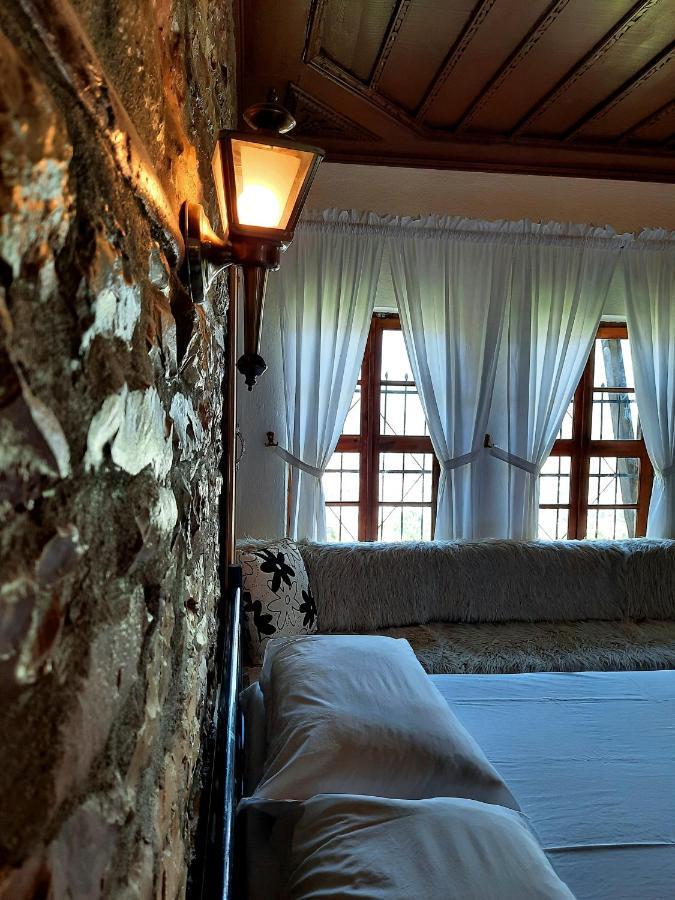 Stone Rooms 1850 Gjirokastër Eksteriør billede